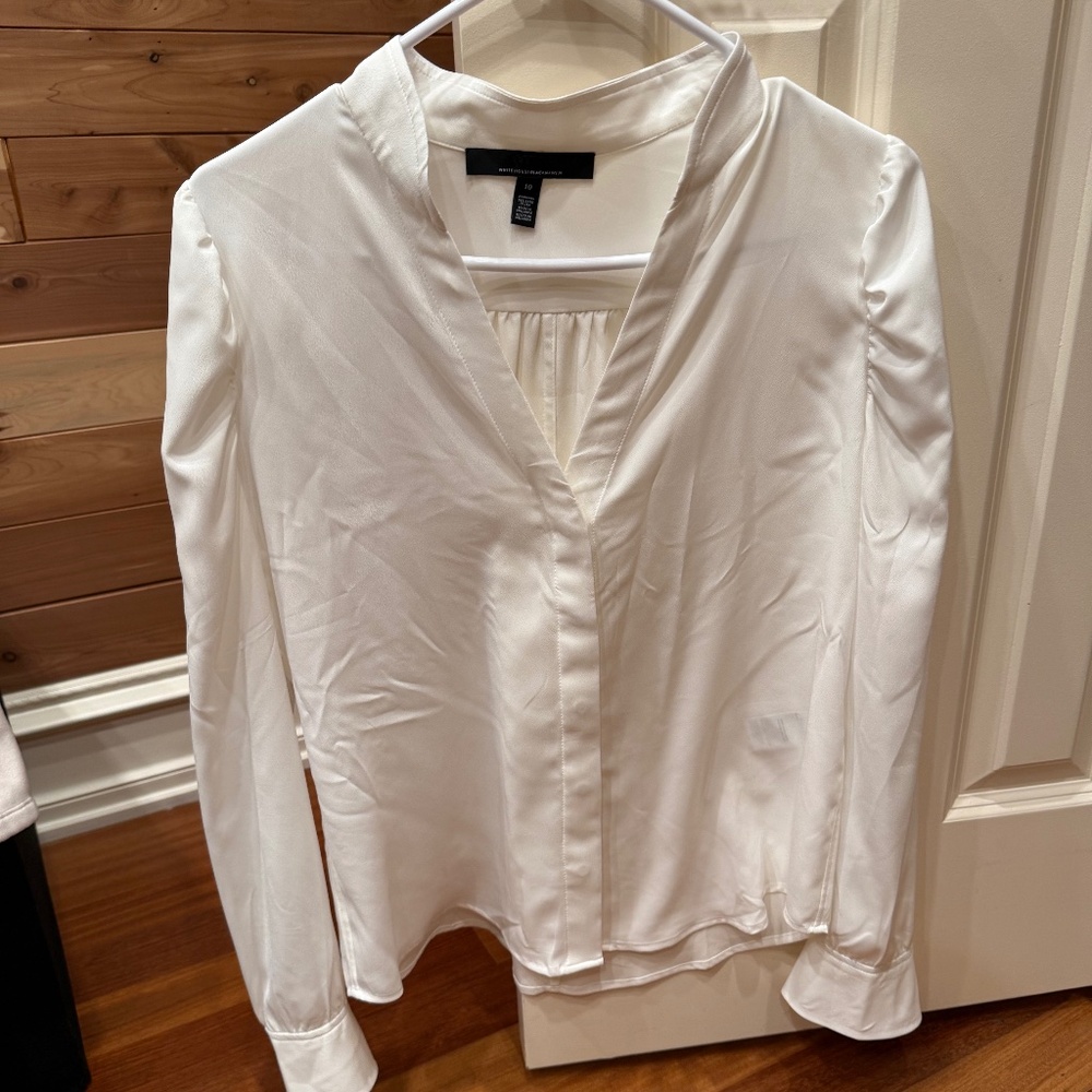 WHBM women’s white top medium